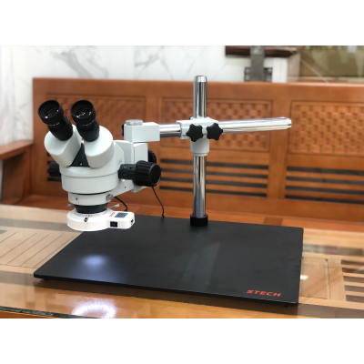 Kinh hien vi soi noi de rong 400x500mm, tay keo dai SZM7045-B8 (hình 2).jpg